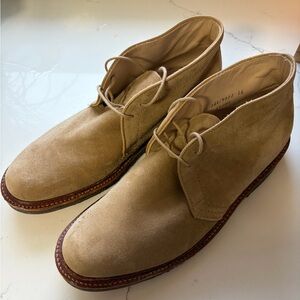 Alden Men's Tan Suede Chukka Boots